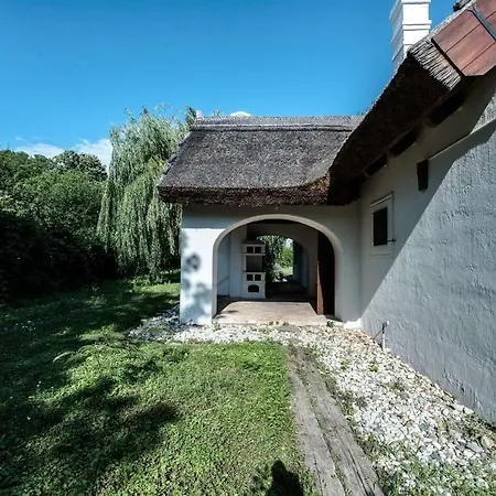 Extra Large House With Big Garden, Sauna Szigliget