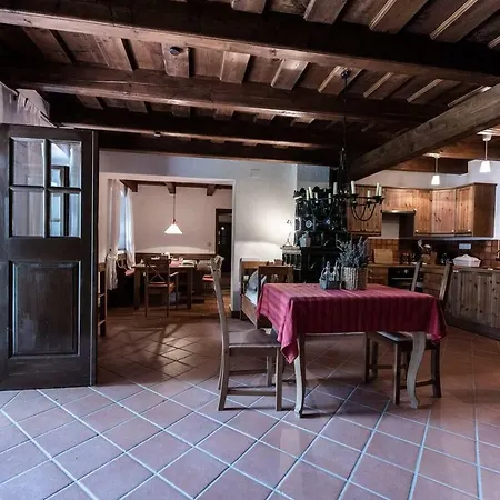 Holiday home Extra Large House With Big Garden, Sauna *