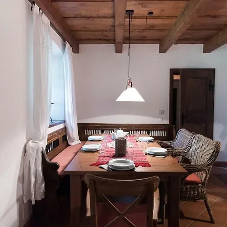 Nyaraló Extra Large House With Big Garden, Sauna